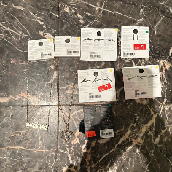 Gold set - Picture 2 of 2